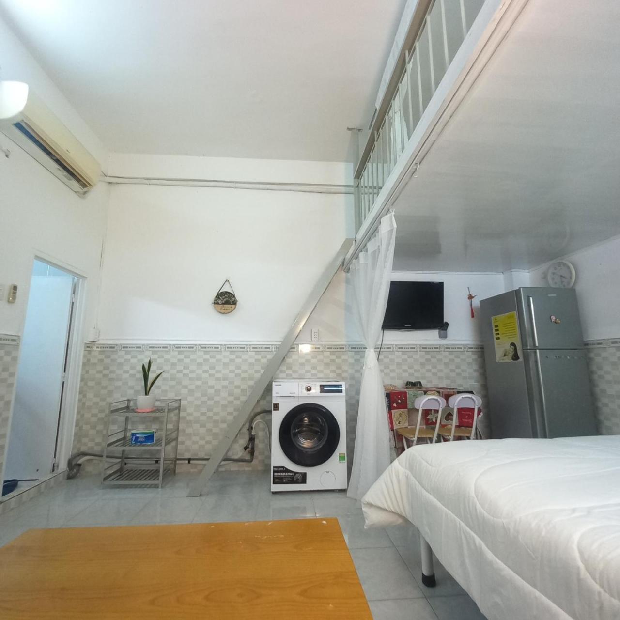 Cute Moth Apartamento